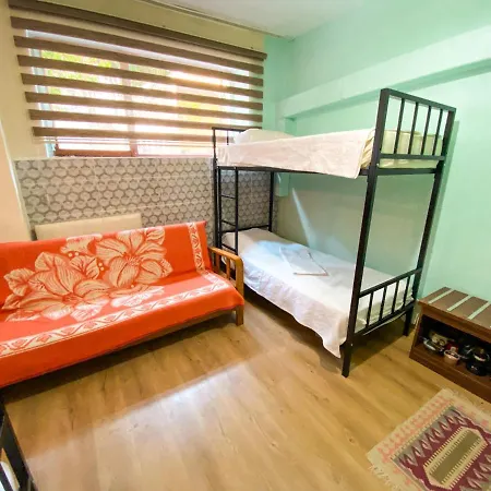 Hostal Cityhub *
